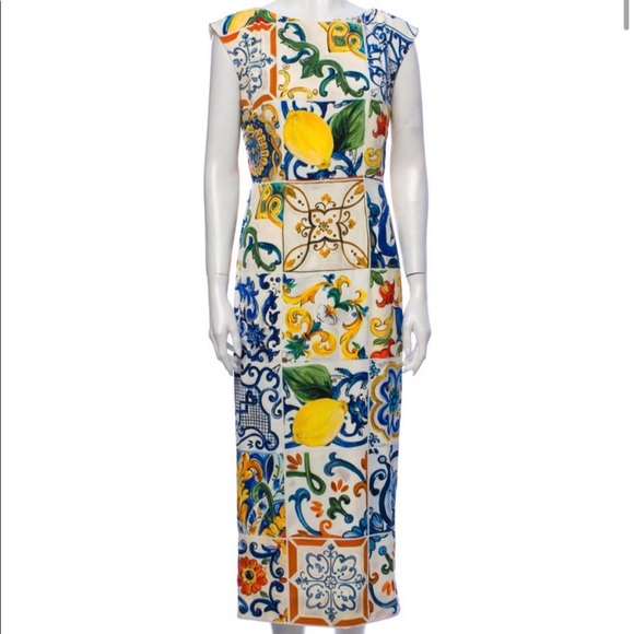 Dolce & Gabbana Dresses & Skirts - NWT Dolce & Gabbana Majolica dress